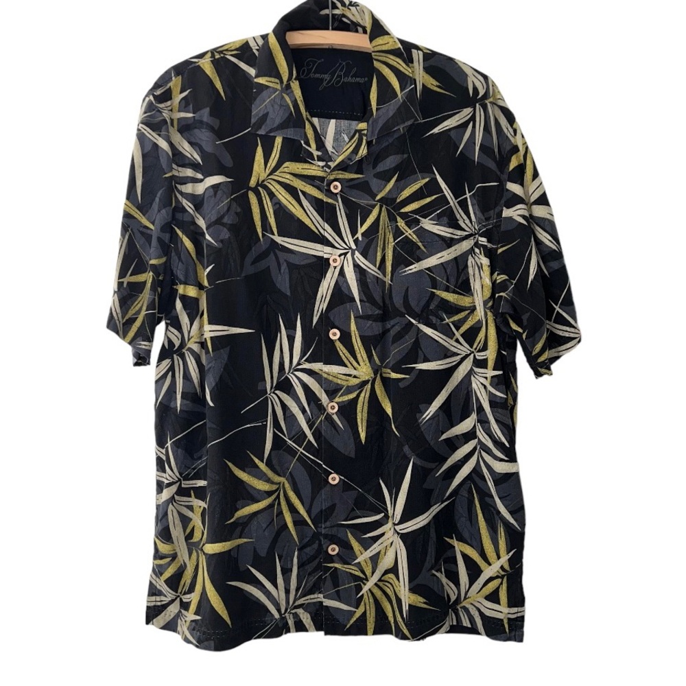 Tommy Bahama Men’s Short Sleeve Button Down Hawaiian Shirt 100% Silk Size Large